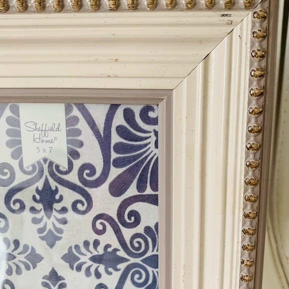 Photo Frame - Picture 2 of 13